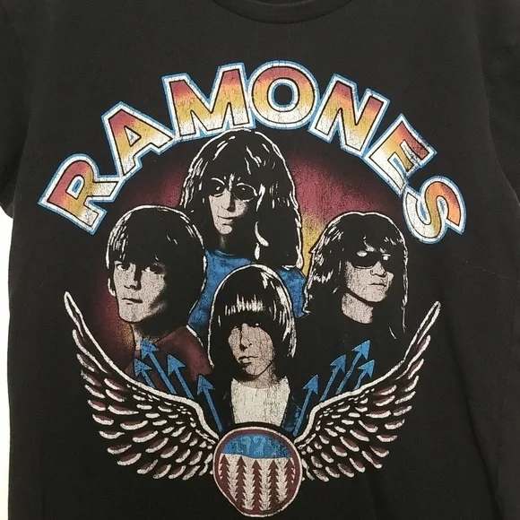 Zara Ramones Front & Back Graphic Band Tee Size Small - Picture 3 of 7